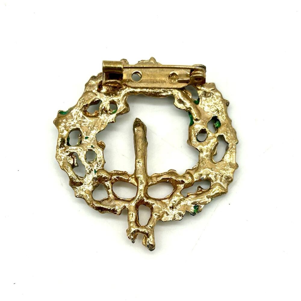 Vintage Christmas Wreath Brooch Candle Bow Holly Red Green White Enamel - Picture 7 of 7